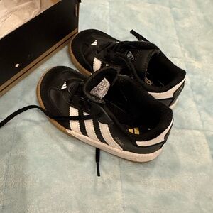 Brand New Adidas Kids Original Sambas Black and White Sneakers with Gum Sole
